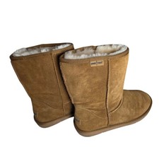 Minnetonka Womens 10 Sheepskin Boots Suede Winter Fur Lined Chestnut Pull On