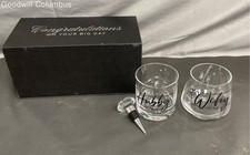 Ensemble verre mariage Hubby Wifey Est 2025 bouchon à vin boîte de félicitations neuf