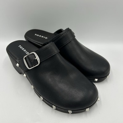 Torrid Studded Mini Clog Size 9 WW Black Faux Leather Silver Rock Studs Buckle