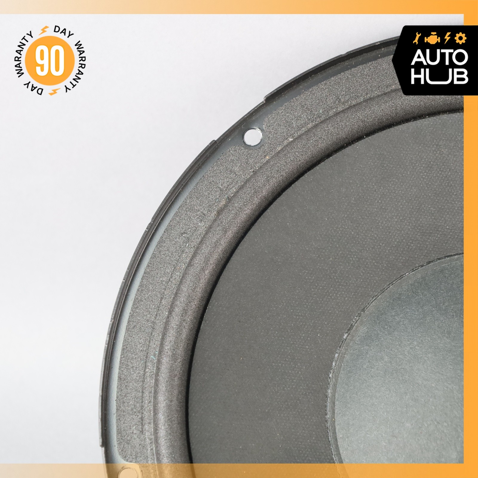 17-20 Maserati Levante M161 Rear Subwoofer Sub Woofer Speaker 670100017 OEM