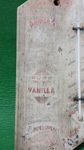 SAUER'S EXTRACT WOODEN THERMOMETER, no LIQUID IN GLASS TUBE