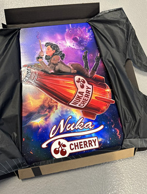 DISPLATE LIMITED EDITION ?/1000 | FALLOUT - NUKA CHERRY GIRL | NEU & OVP