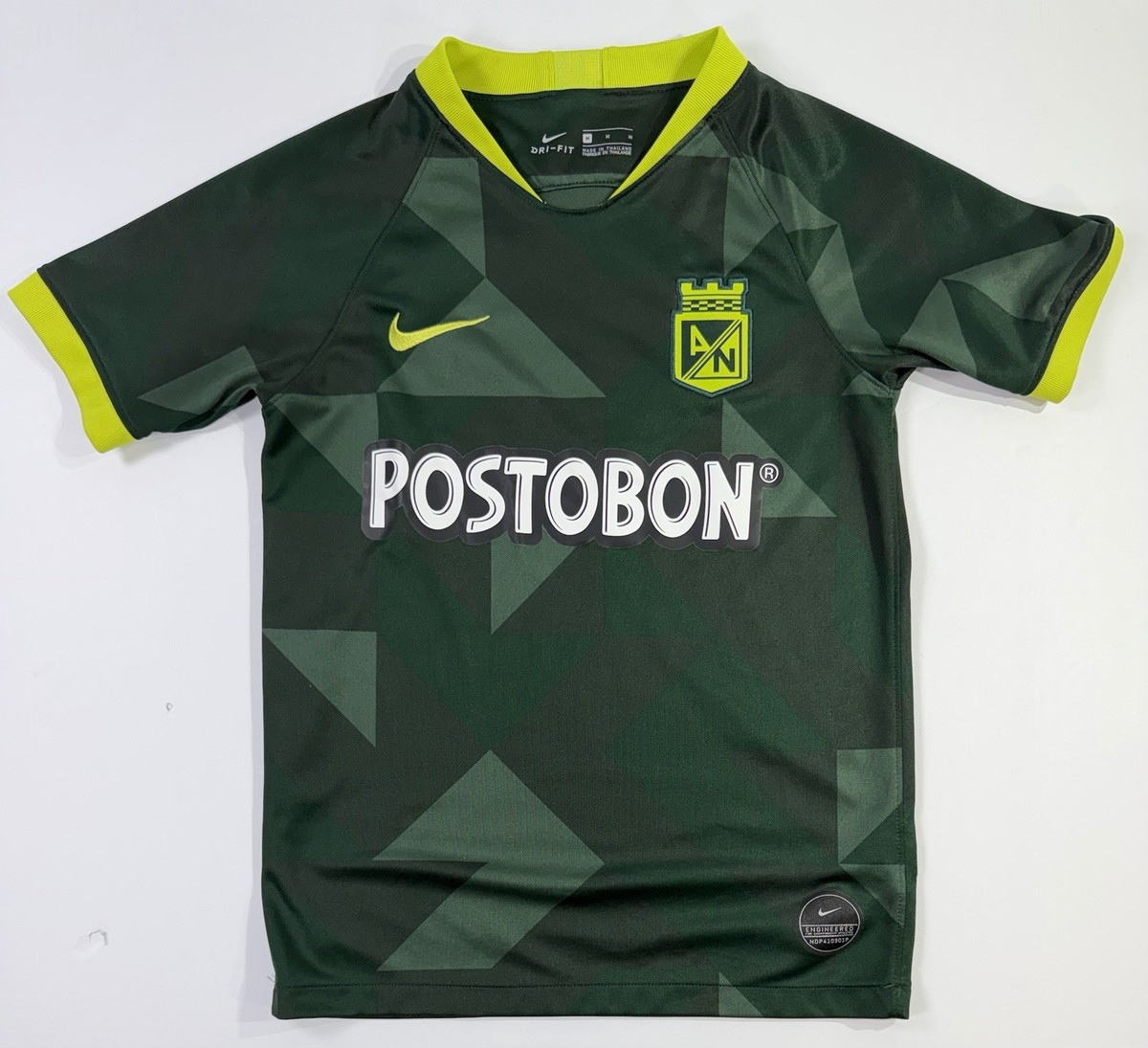 CLUB ATLETICOBOMBONERA サッカーユニフォーム ボンボネーラ Nike Atletico Nacional Youth Soccer Jersey Green Postobon Dri-Fit