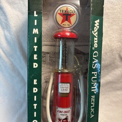 Gearbox Collectible Texaco Limited Edition Wayne Gas Pump Replica