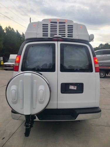 RoadTrek RT 190 Popular RV Class B Motor Home Camper Van - Picture 5 of 40