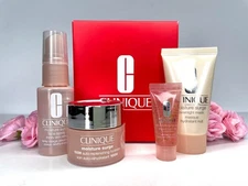 GREAT VALUE Clinique’s Hydration Heroes Set TRAVEL ESSENTIAL Retail is $41.00