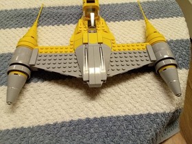 LEGO Star Wars: Naboo Starfighter (7877) No Box 