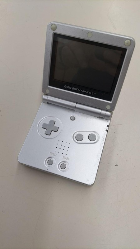 Nintendo Game Boy Advance SP AGS-001 Console Retro Gaming System A2273