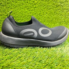 OOFOS OOmg Sport Low Mens Size 10 Black Athletic Walking Slip On Shoes Sneakers