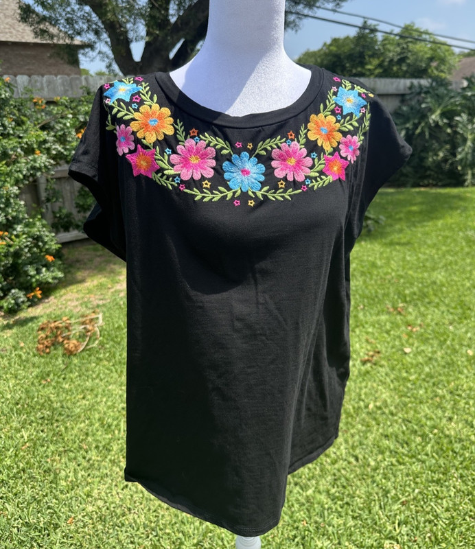 Black THML floral embroidered shirt size Medium Bohemian