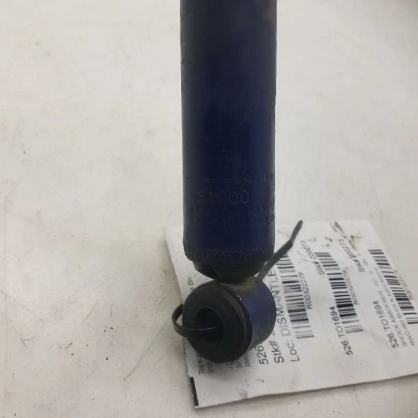 Toyota Pickup 1994 cabina extendida 2,4 L tracción trasera MT MT lado del pasajero amortiguador trasero Foto 4 de 4