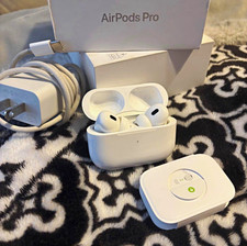 Apple AirPods Pro Wireless Bluetooth In-Ear Earbuds, White w/ Charging Case