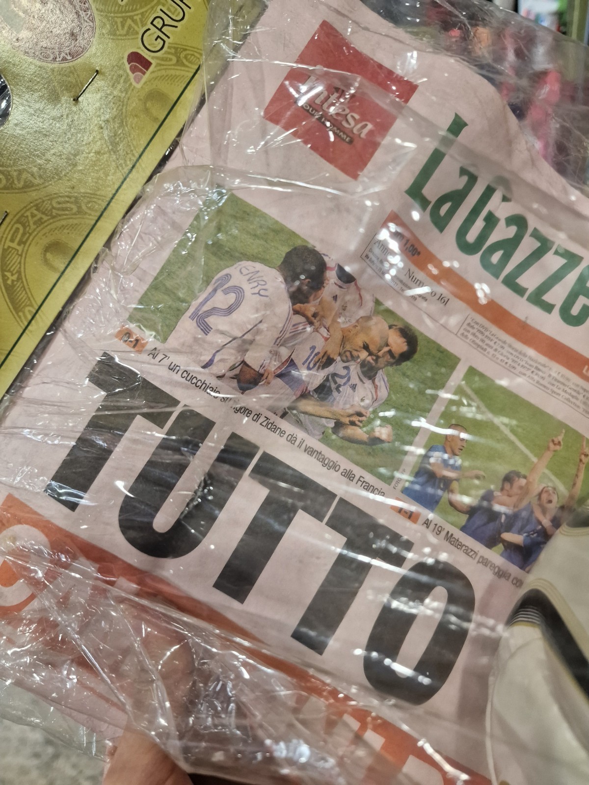 Foto 2 di 12