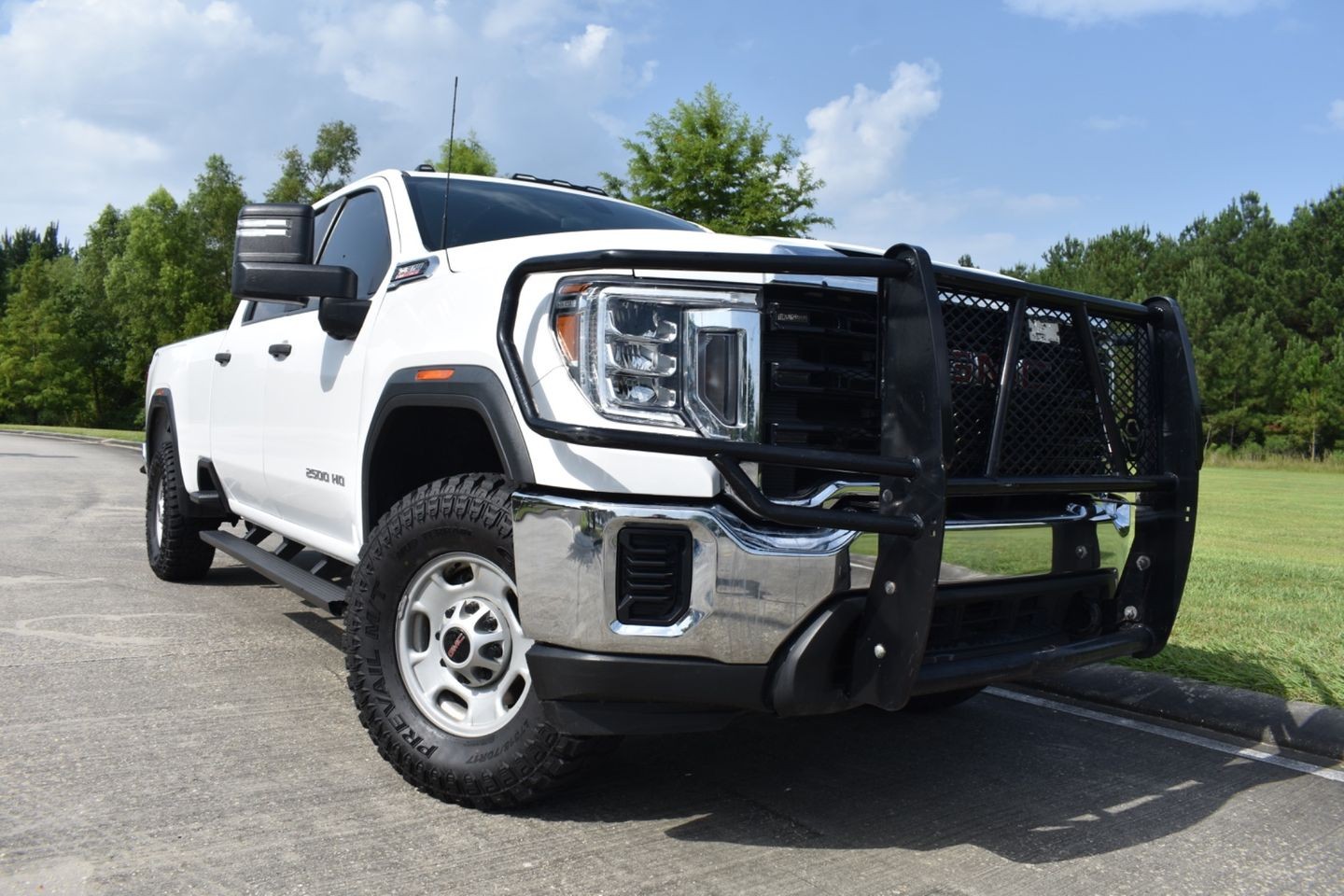 2022 GMC Sierra 2500 Pro
