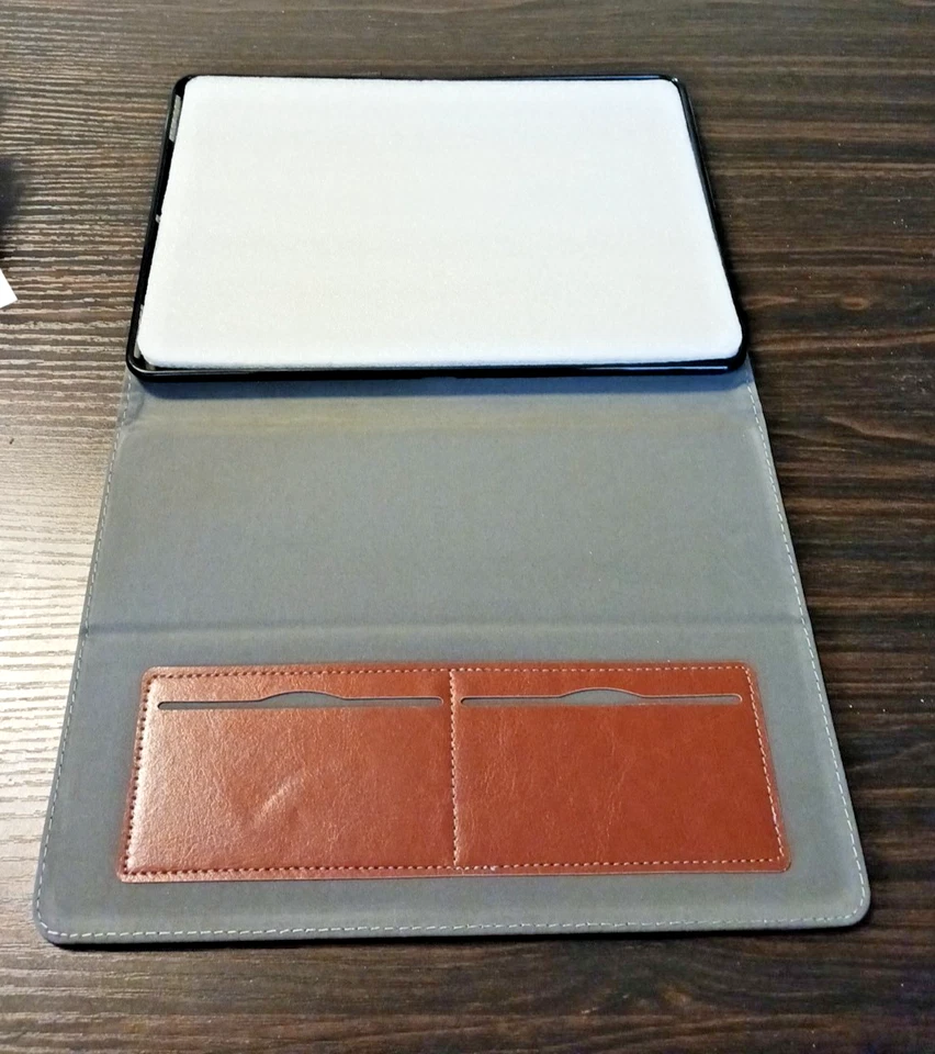 Apple ipad Air 3 Brown Folio Case - Image 2 of 4