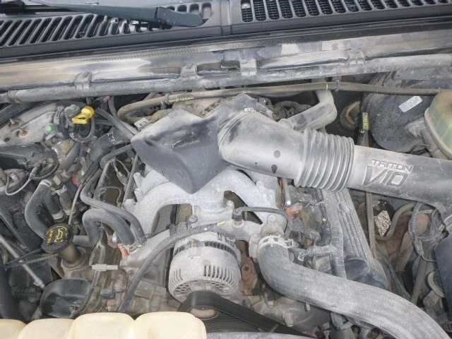 Used Engine Complete Assembly fits: 2001 Ford Excursion 6.8L VIN S 8th digit 10- - Image 2 of 4