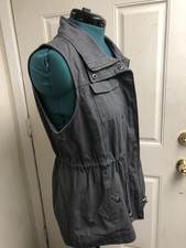 Chaleco Utilitario Sebby Gris XL Cremallera Frontal Cordón Fotógrafo Exterior Excelente