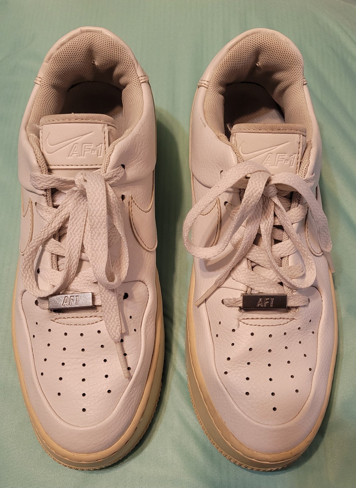 Nike Air Force 1 Women's Size 9 thumbnail 2