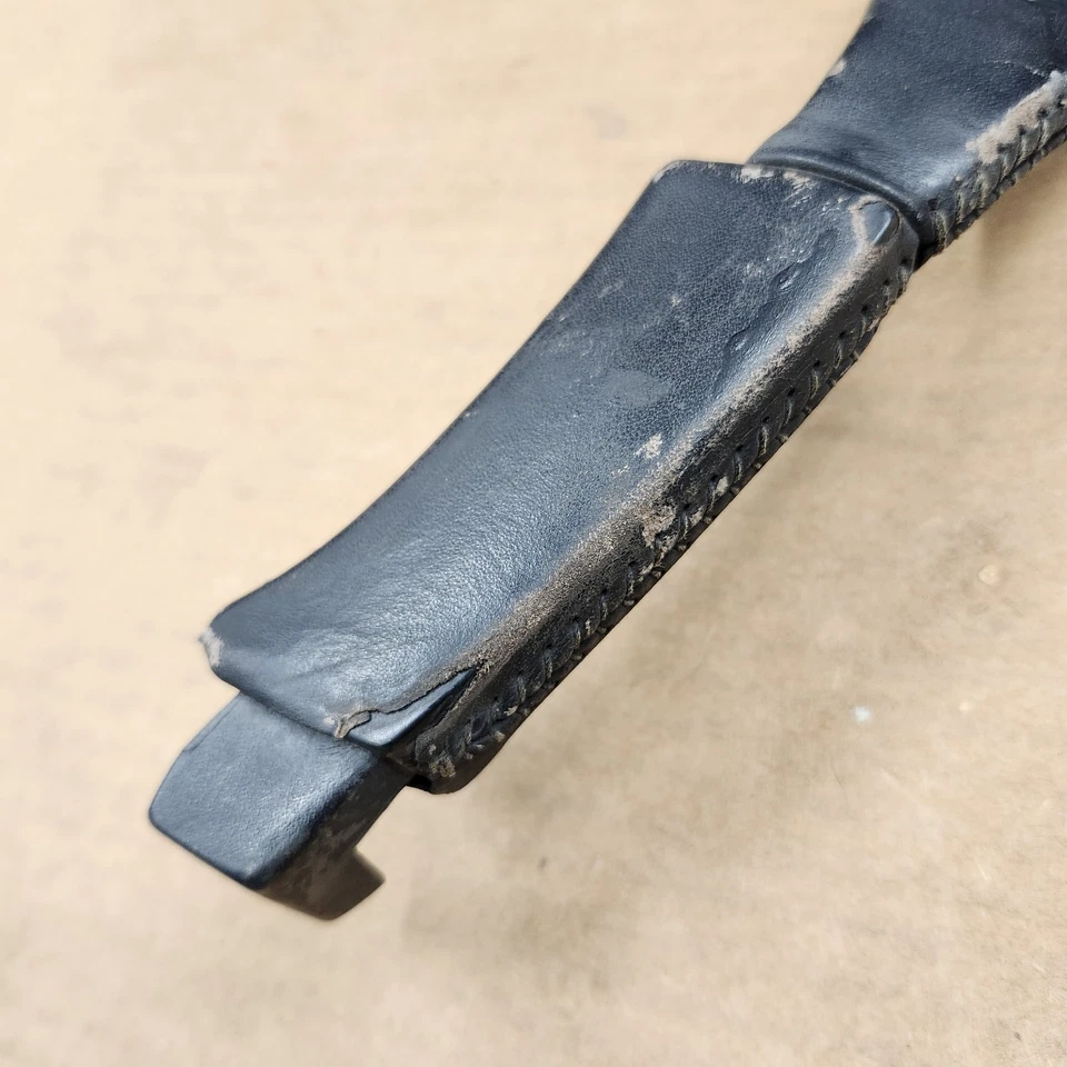 84-87 C4 Corvette Conjunto de manija de freno de estacionamiento de emergencia Perno de palanca de freno de estacionamiento Foto 4 de 4