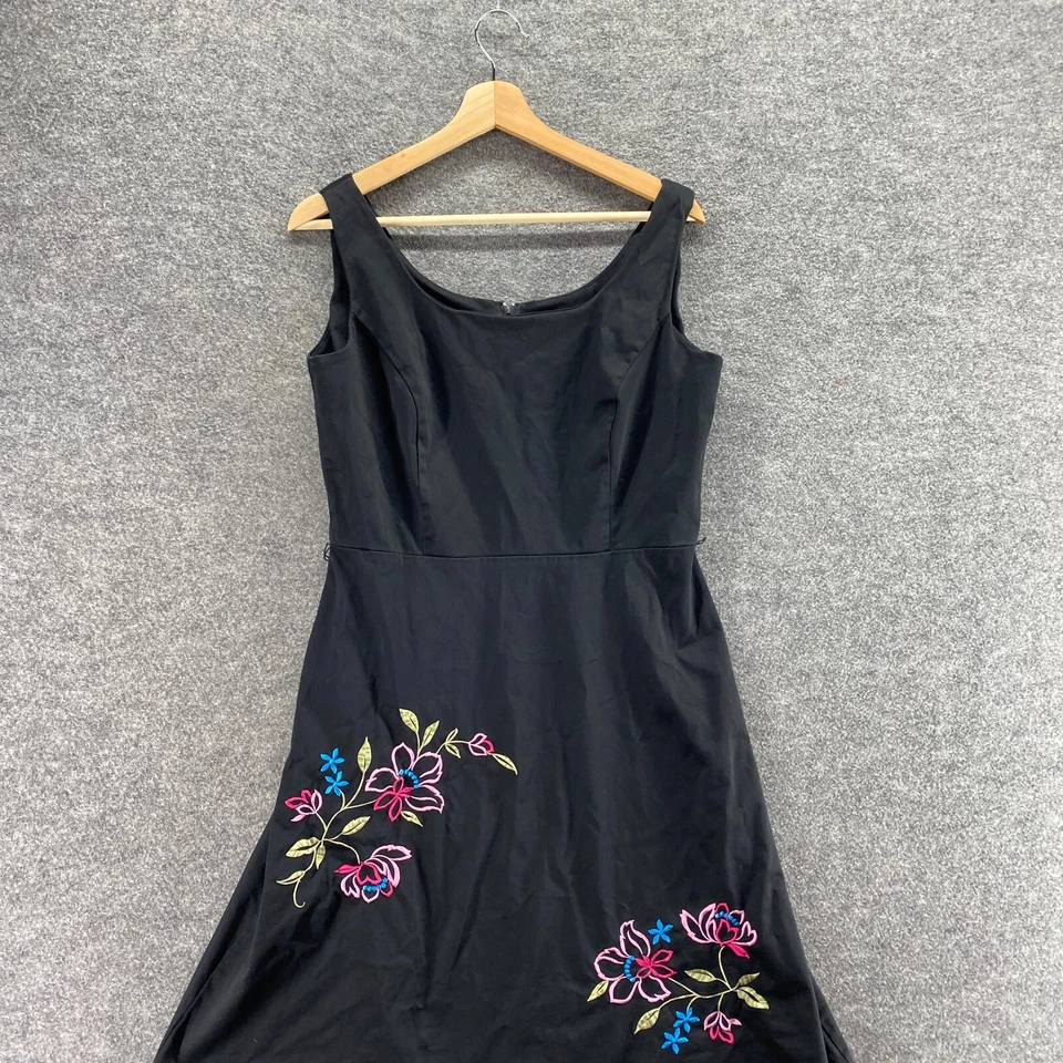 Vestido Sag Harbor Mujer 8P Pequeño Negro Floral Bordado Funda Midi Cremallera Foto 3 de 4