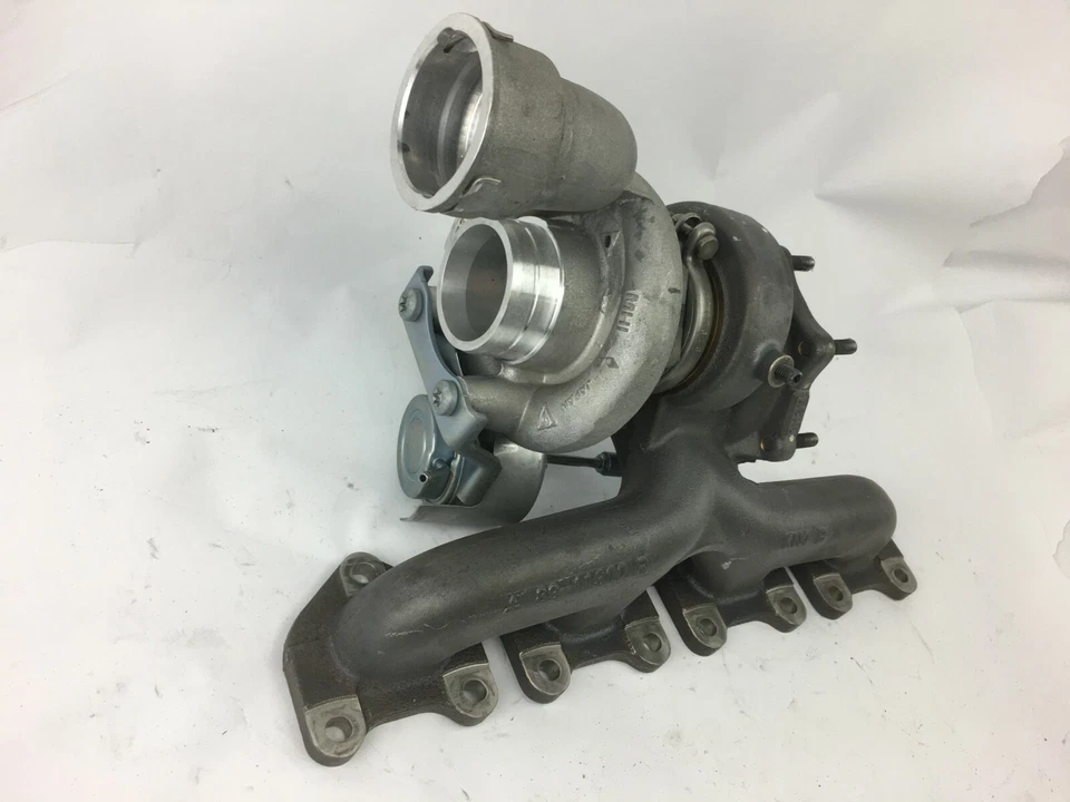 2010-2016 Porsche 970 Panamera Turbo S Turbo Charger Right RH OEM 948 123 025 76 Foto 3 de 4
