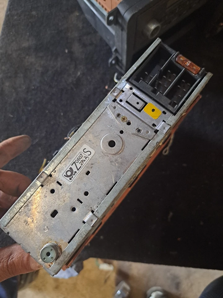 Z27* Opel Vectra B Autoradio 90381123 - Bild 4 von 4