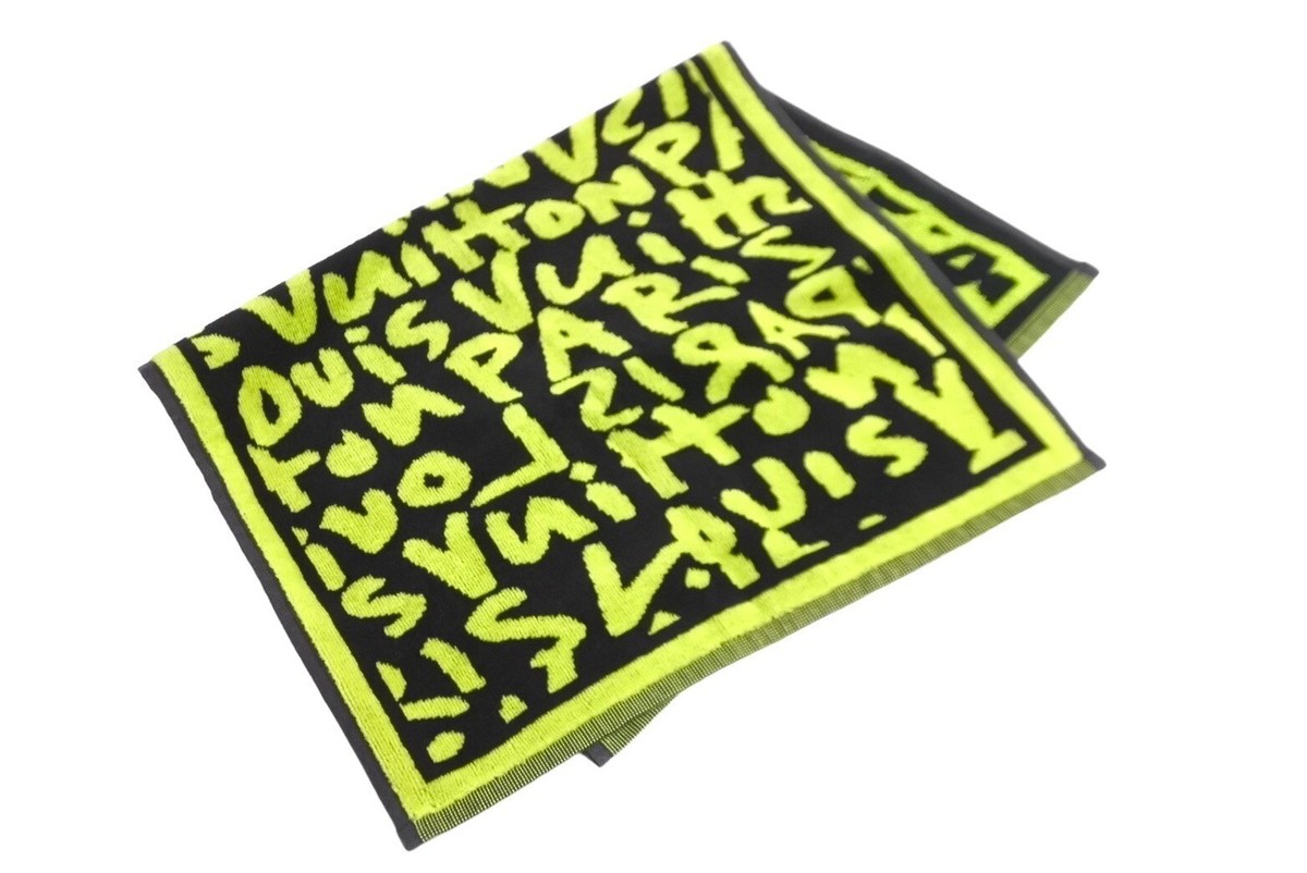 Louis Vuitton Graffiti Sports towel Green | eBay