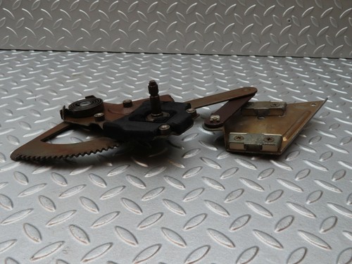 ⚙4706⚙ Mercedes-Benz W114 280CE Coupe Rear Left Manual Window Regulator - Picture 8 of 9