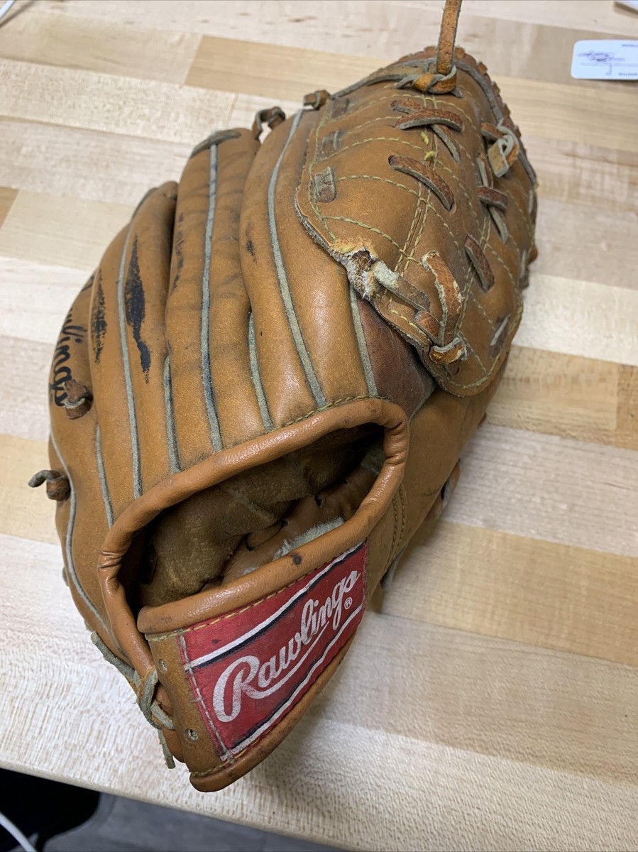 Rawlings RBG135 Rickey Henderson Deep Well Pocket LHT Baseball