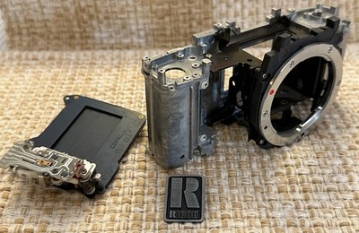 Rep Sample kit - Ricoh XR-P Chassis and Copal Shutter assembly