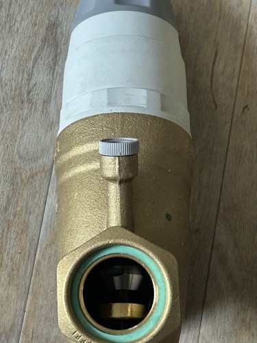 Caleffi Dial Pressure Reducing Valve 1"1/4 with Gauge 535071 - Picture 6 of 6