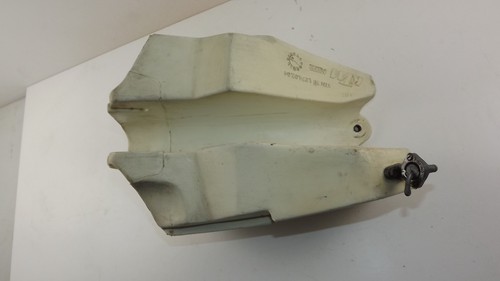 KTM 250 (1985). Depósito De Gasolina Con Tapón Y Grifo. Ver Las 12 Fotos. - Imagen 4 de 12