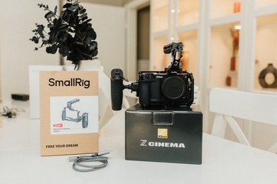 Nikon ZR Inkl Smallrig Cage Grip Wie NEU!! Inkl. OVP