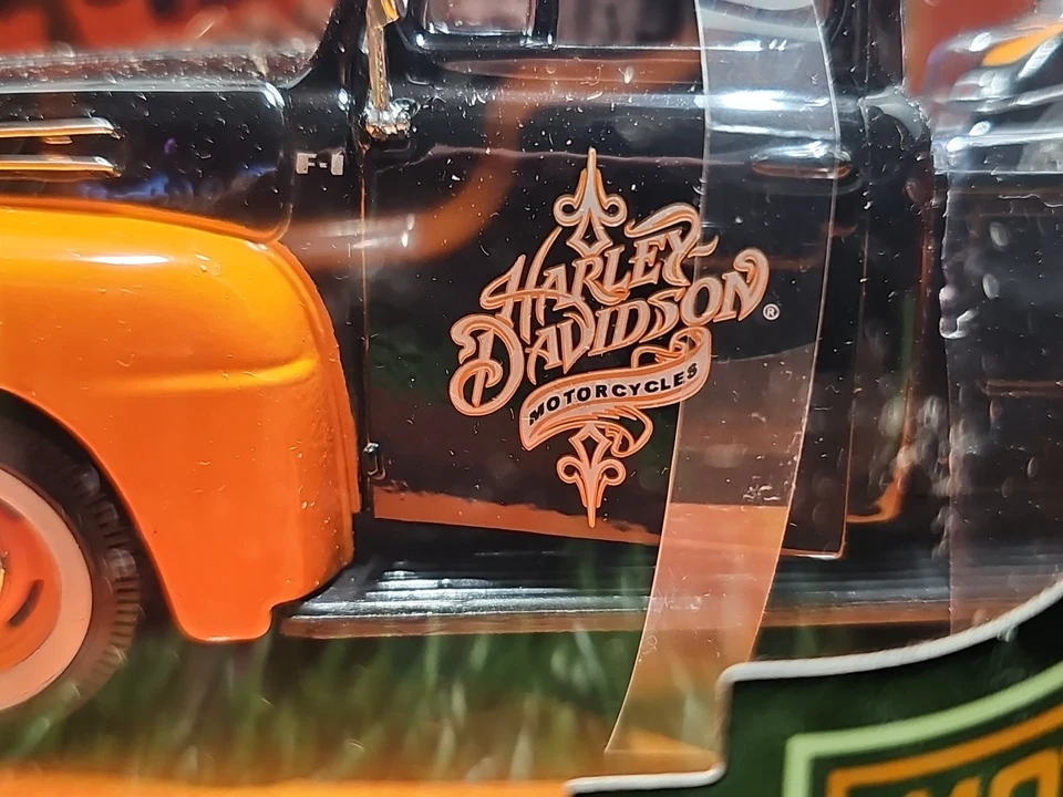 Maisto Harley Davidson '48 福特皮卡 带 '58 FLH DUO Glide 1:24 比例压铸 — 第 2/4 张图片