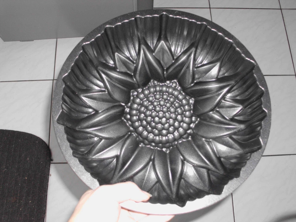 Backform Sunflower Sonnenblume von Nordic Ware - Bild 3 von 4