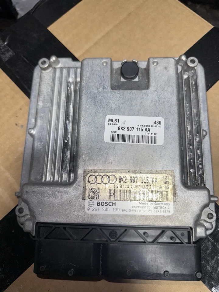 AUDI A4 A5 QUATTRO 2010 2,0 módulo de control del motor ecu ecm 8K2907115aa 0261S05139 Foto 2 de 4