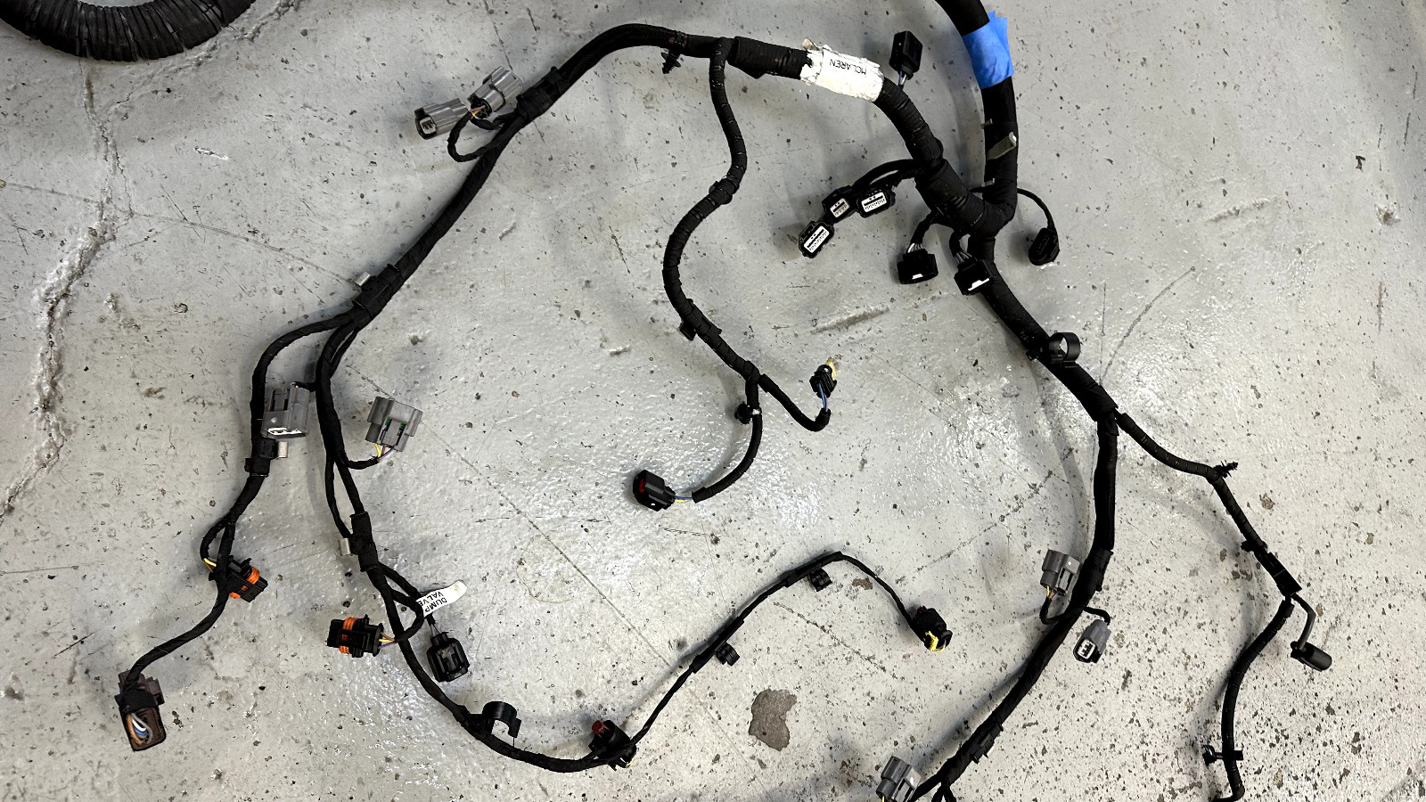 Mclaren 570S Engine Motor Wiring Wire Harness 01121036 used OEM