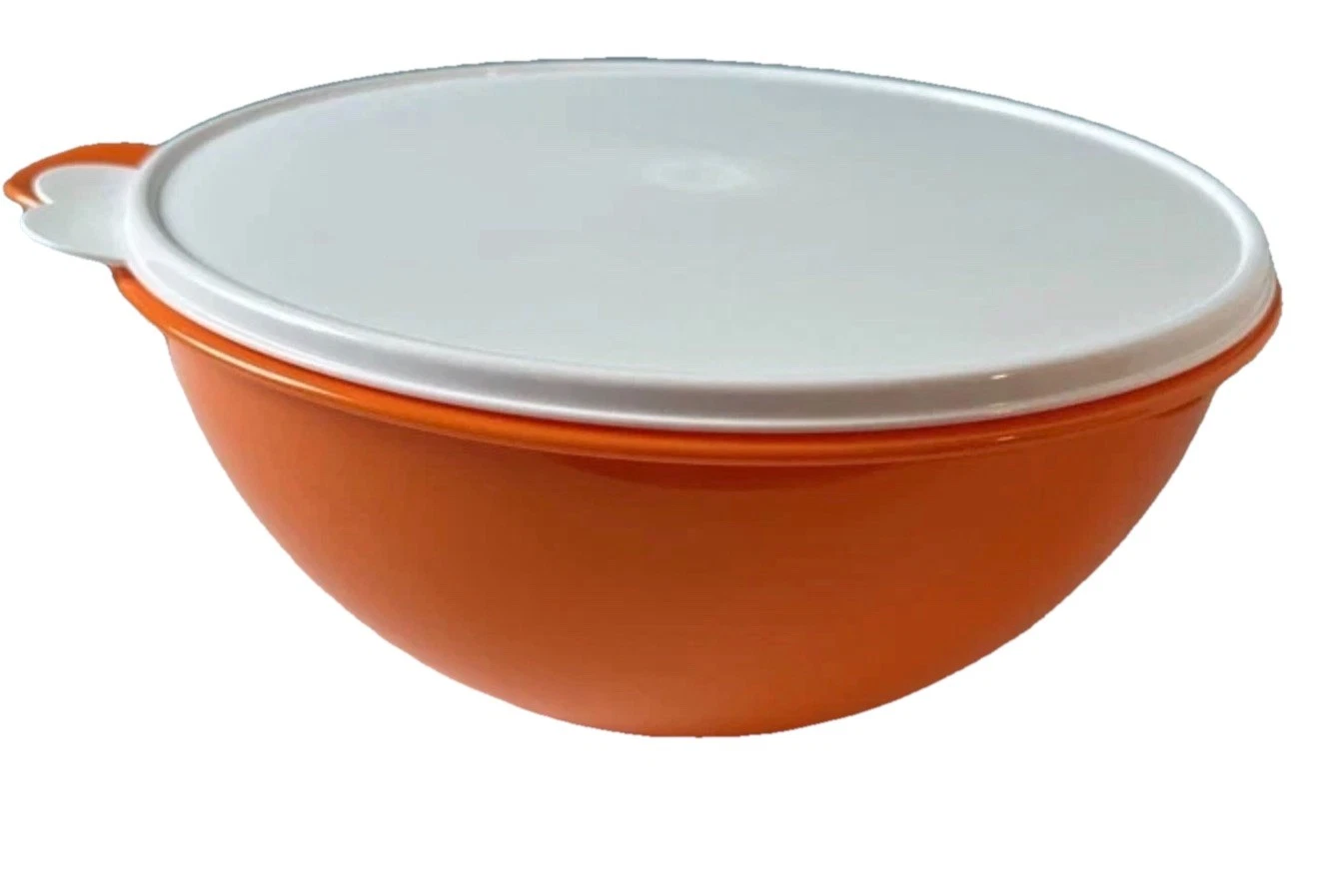 NEW 32 CUPS TUPPERWARE ORANGE THATSA MIXING LARGE BOWL BPA FREE AIRTIGHT SALAD
