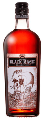 (31,45 /l) Black Magic Spiced Rum Spirit Drink 40% 0,7l Flasche