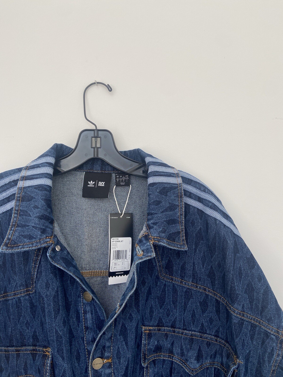 Ivy Park x Adidas Denim Jacket Monogram Blue Jeans Buttons NWT new Unused Men image 3