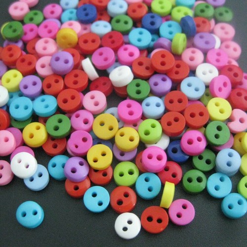 200 6mm Round Resin Tiny Buttons - Mixed Colours - Craft - Scrapbook - Sewing - Picture 3 of 10