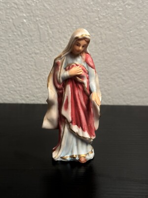 Coyne's Company Come & Behold Him Nativity Replacement Mary Red  White Gold