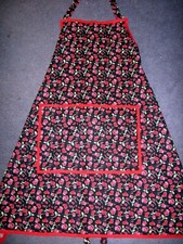Red Roses and Hearts Black Cotton Handmade Apron, Size Large New Red Trim