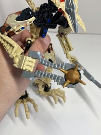 LEGO Bionicle Glatorian Legends Vorox 8983 Complete With Thornax 2009
