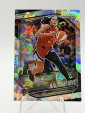 2025 Panini WNBA Prizm #15 Aaliyah Nye Rookie Cracked Ice Aces RC