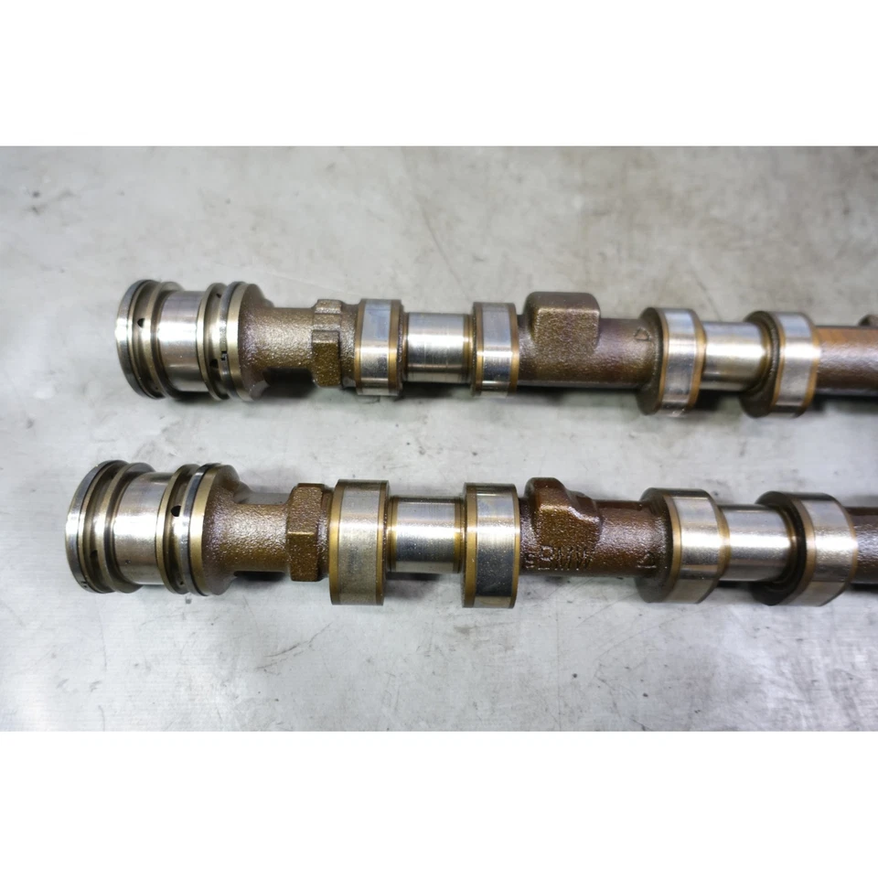 04-10 BMW E60 E63 550i 650i N62 N62N Bank 1 Intake Exhaust Camshaft Pair OEM - Imagem 2 de 4