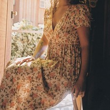CHRISTY DAWN | The Simple Dawn Dress | Buttercream English Rose | Small