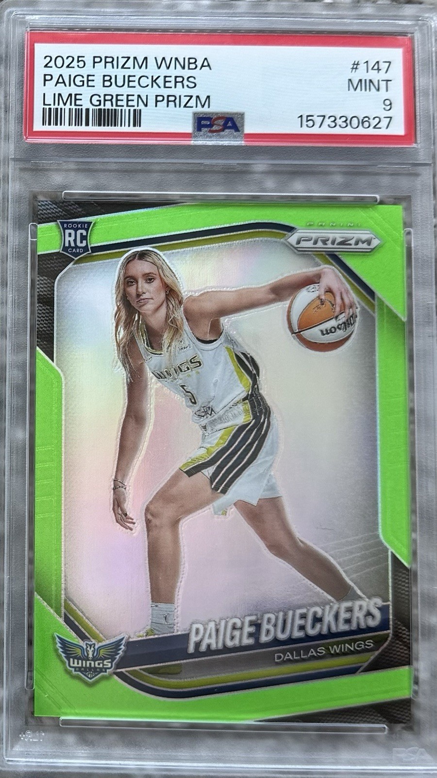 2025 Panini WNBA Prizm Paige Bueckers RC Lime Green Rookie #/225  PSA 9
