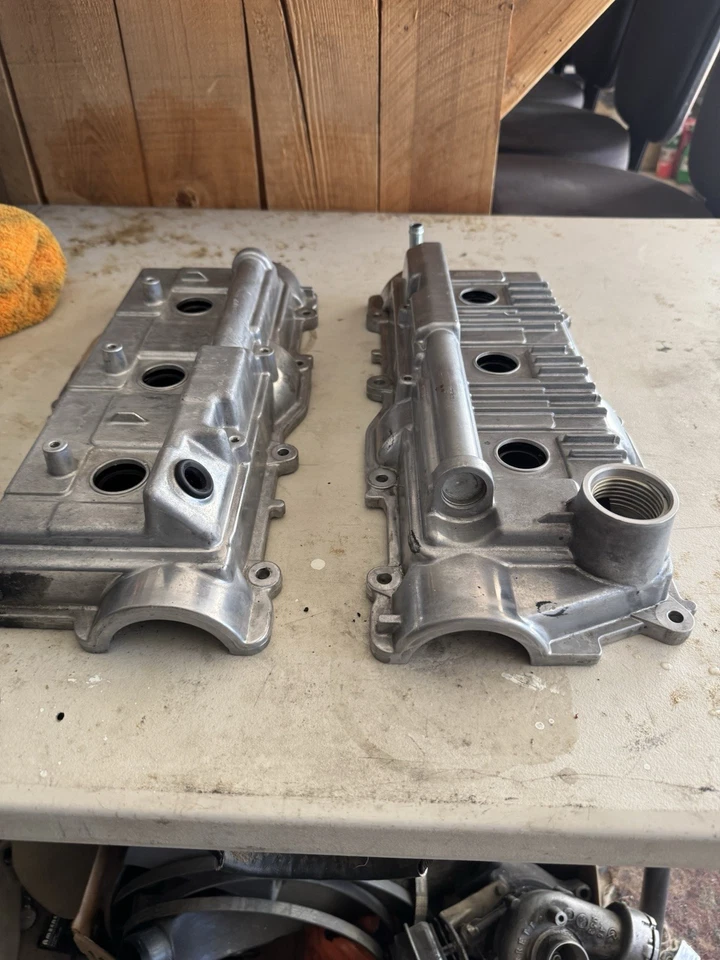 96-02 4Runner Tacoma 3.4L 5VZ Derecha Izquierda REACONDICIONADO JUEGO DE CUBIERTA DE VÁLVULA ORIGINAL Foto 4 de 4