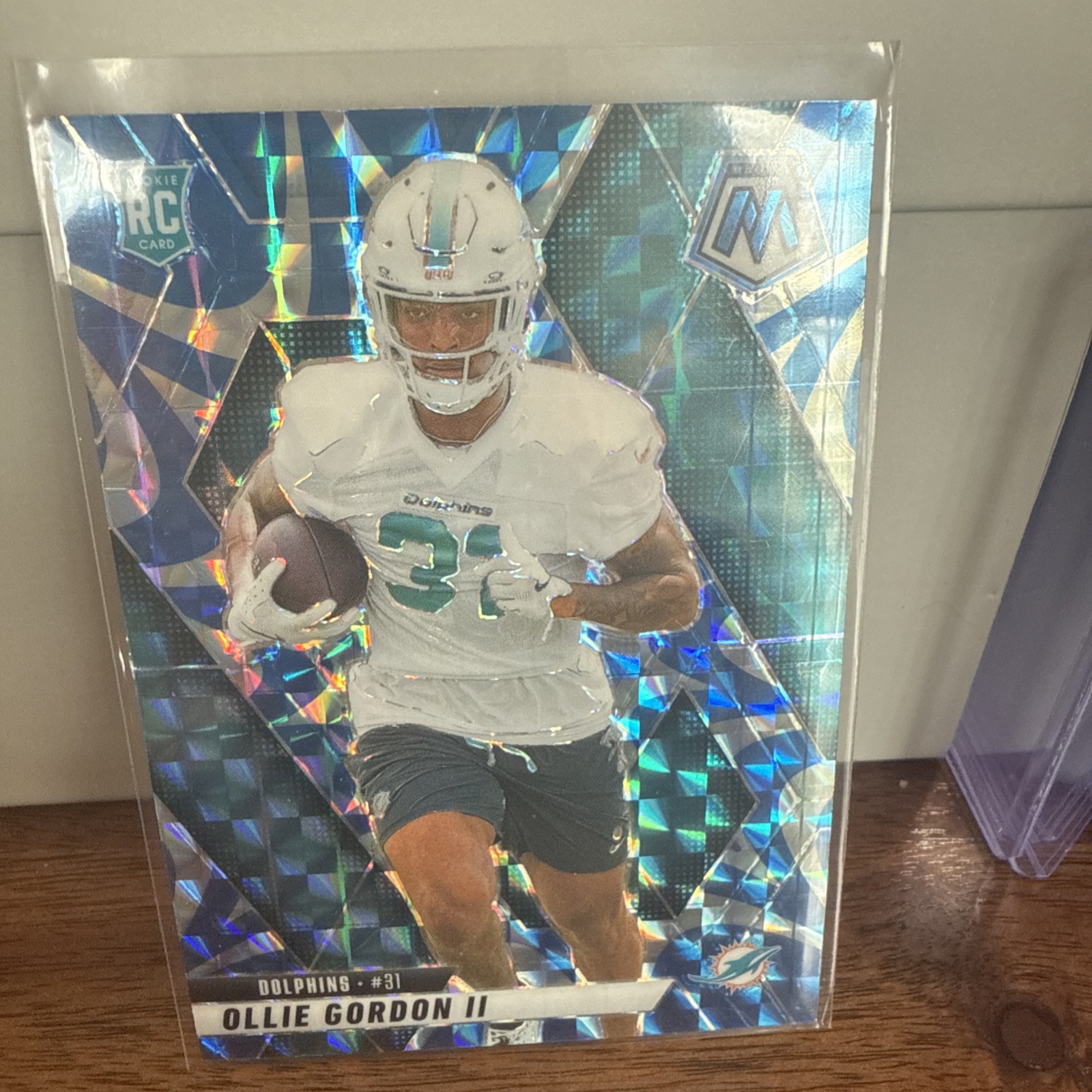 2025 Panini Mosaic Football Ollie Gordon 310 Blue Reactive